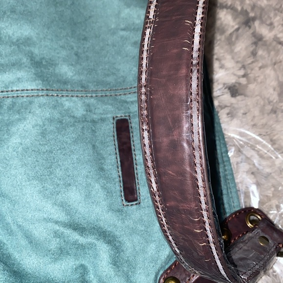 Chala Handbag Owl Charm Design Teal Vegan Leather Suede Shoulder Bag NWOT - Picture 4 of 5